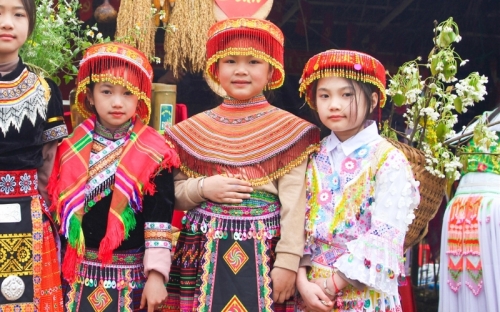 Ethnies du Cao Bang : traditions vivantes entre montagnes et villages