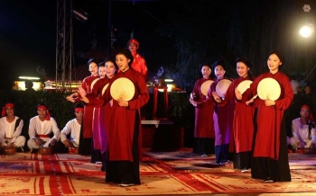 Musique traditionnelle vietnamienne : Ca Tru et gongs des Hauts Plateaux