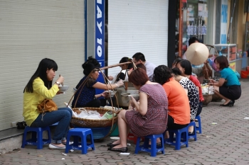 Top 8 meilleurs plats sur les trottoirs Hanoi à ne pas rater