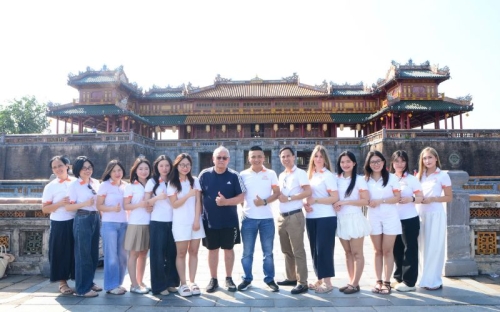 iLOTUS TOURS – Agence de voyages locale sur mesure au Vietnam