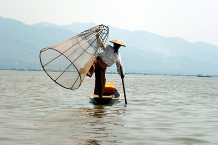 Within extinct empires of Myanmar - 17 days