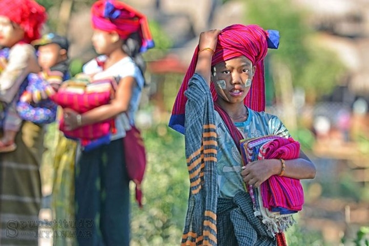 The colors of Myanmar - 8 days